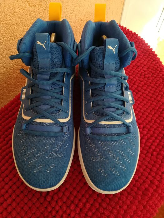 Bascheți noi Puma nr 40 bărbați