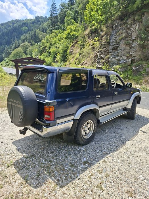 Toyota hilux surf
