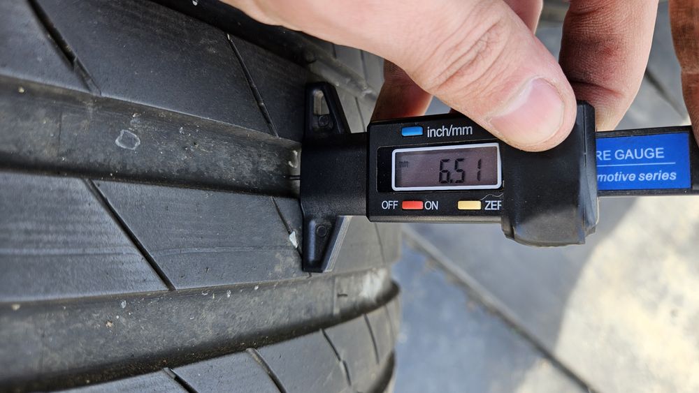 2бр гуми 255 40 19 кумхо