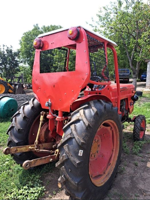 Tractor romanesc  445 vie
