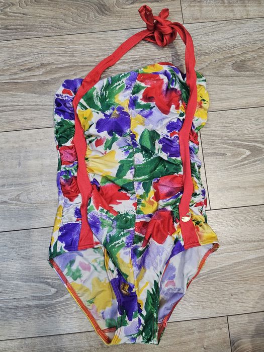 Купальник слитный