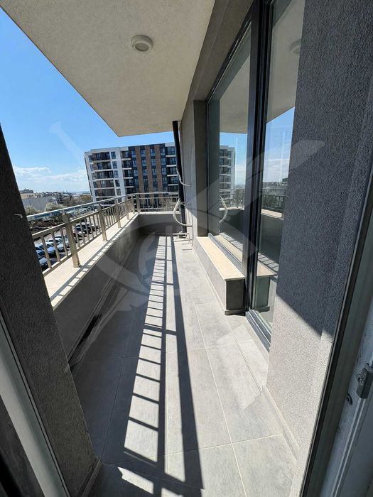 Продава се Двустаен апартамент в Бургас, Славейков - 80 кв.м за 1813 €/кв.м - Снимка #4