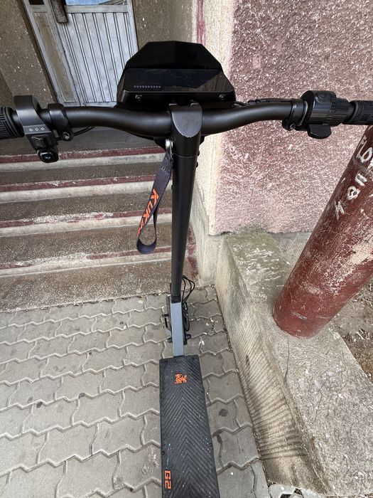Vand trotineta  kukirin g2 plus casca oneal noua si ochelari !!