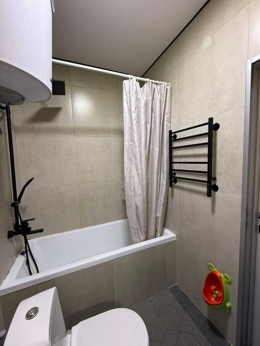 ПРОДАМ евро 2х ком в ЦЕНТРЕ