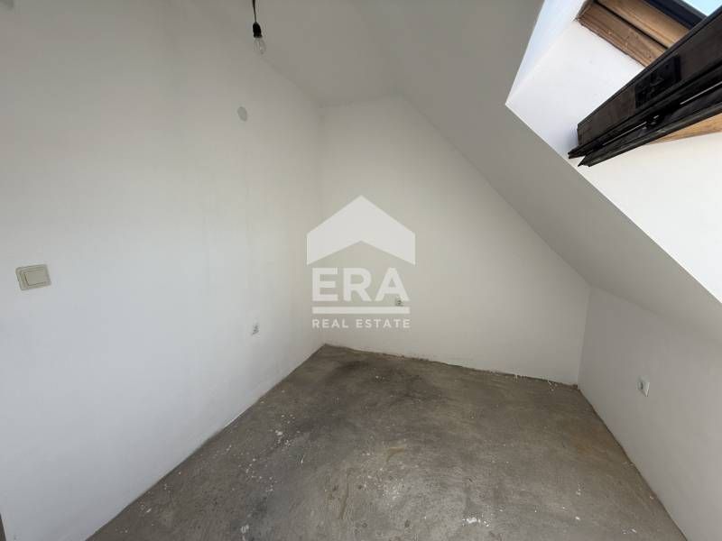 Продава се Двустаен апартамент в Варна, Трошево - 50 кв.м за 2300 €/кв.м - Снимка #6