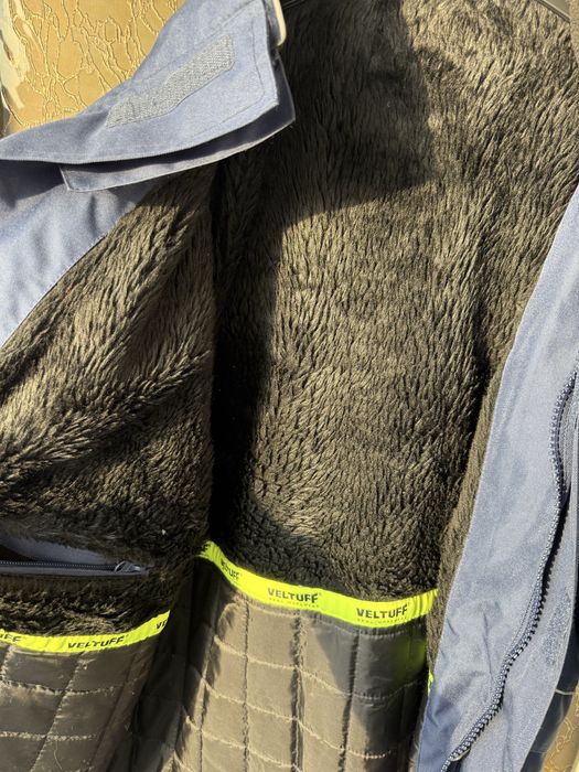 Мъжко непромокаемо със светлоотразители яке