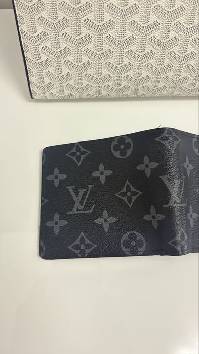 Portofel Louis Vuitton negru  nou!