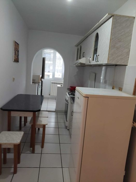 Se închiriază apartament cu o camera