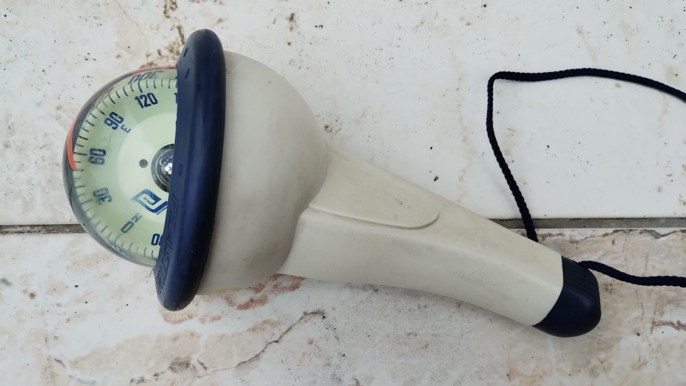 Компас Plastimo Iris 100