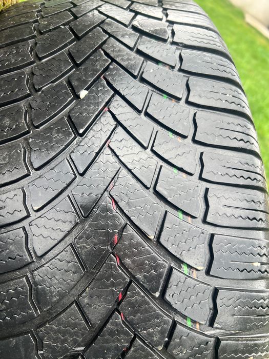 Anvelope iarnă Bridgestone 235/55/R17