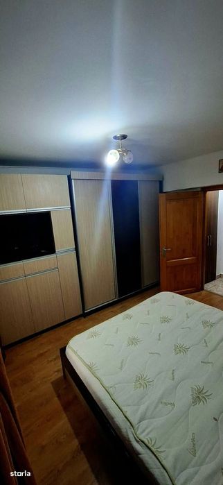 2 camere Tudor , Decomandat / Centrală , mobilat / utilat / PARCARE
