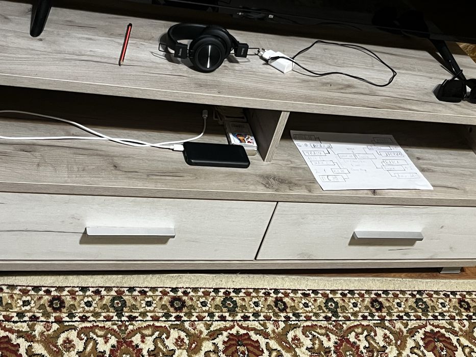 Продам шкаф и тумбу