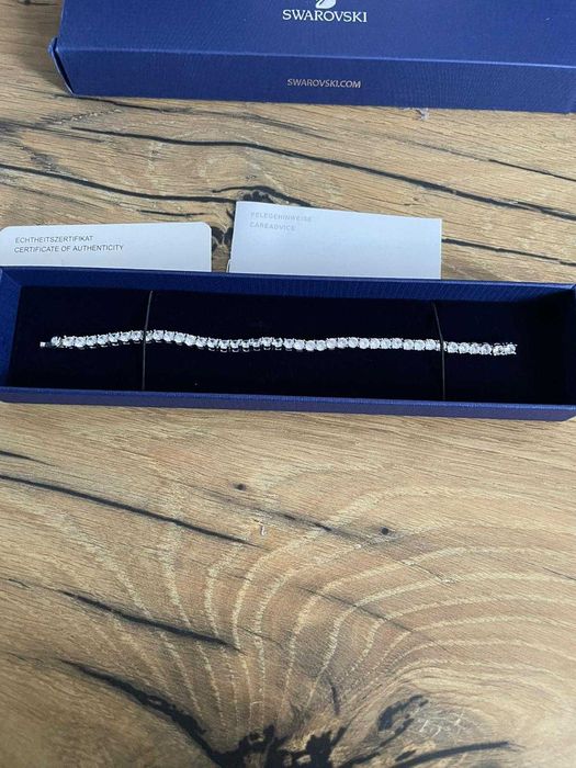 Bratara Swarovski Matrix Femei Argintie Noua