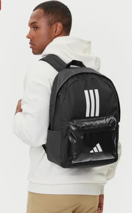 Оригиналниа раница на Adidas Classic!