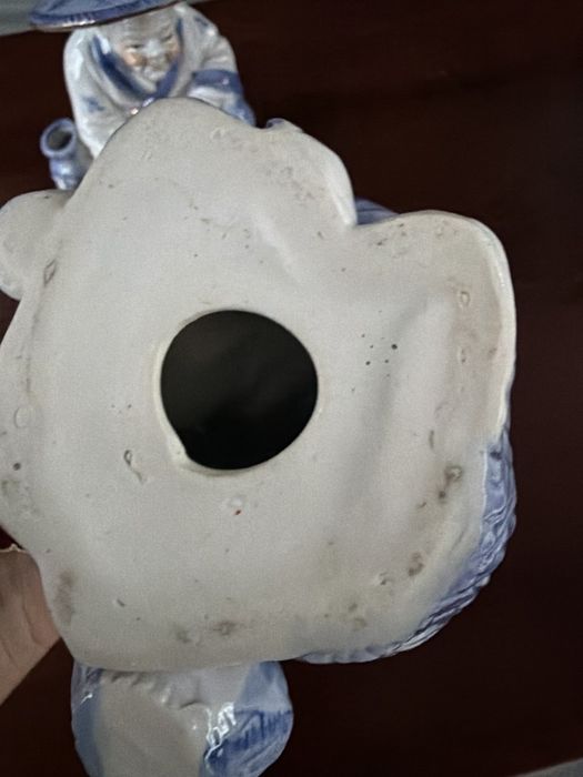 Фарфоровые статуэтки