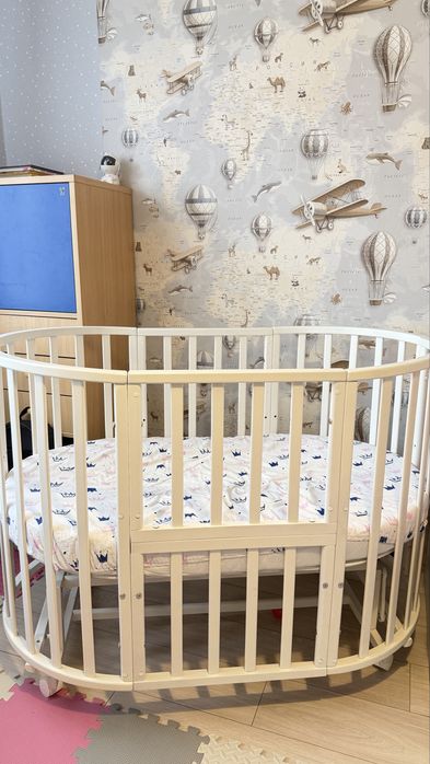 Детская кроватка-манеж-трансформер с маятником