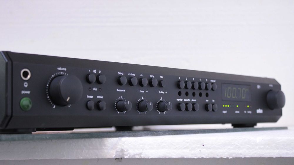 Amplituner Braun R1 Atelier, 2x50W, Tuner FM/MW, Hi-Fi Retro