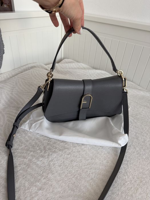 Geanta Furla Flow M Top Handle Sol