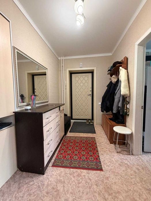 Продам 2 комнатную квартиру