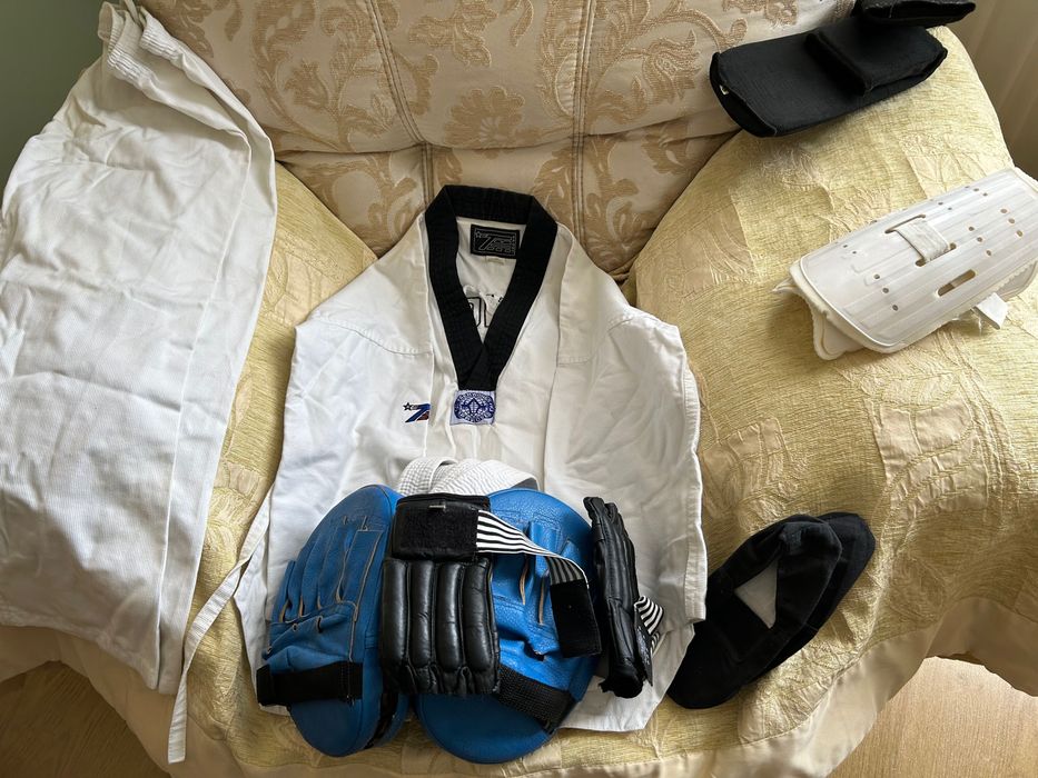 Комплект для тхэквондо 150см