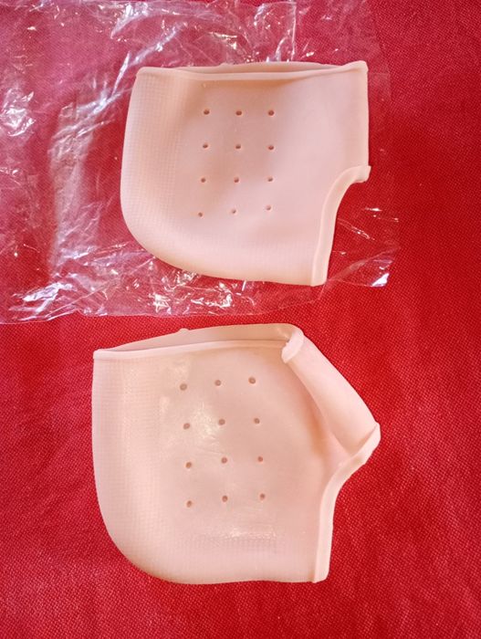 Силиконови чорапи за пети - Чисто нови