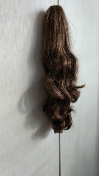 Накладной хвост (шиньон)