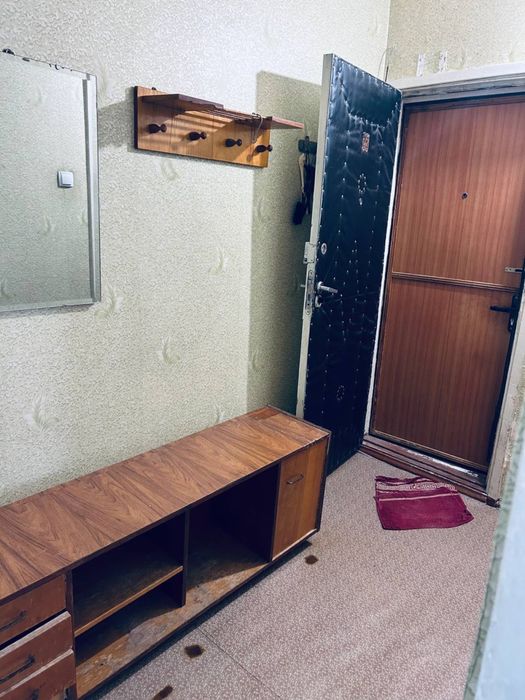 КВАРТИРА. ДОСТЛИК-1  1/2/5. 2/6-Балкон