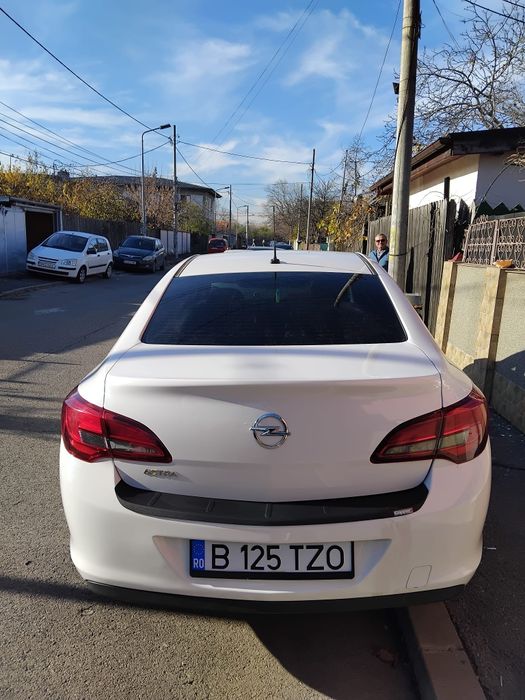 Opel Astra J 1,4 benzina +gpl 2013