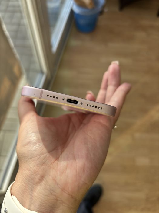 Iphone 15 Plus Pink roz