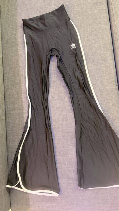 Pantaloni / Colanti Adidas , marimea S