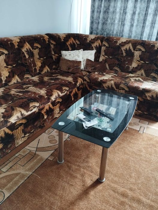 Ъглов диван с функция за сън