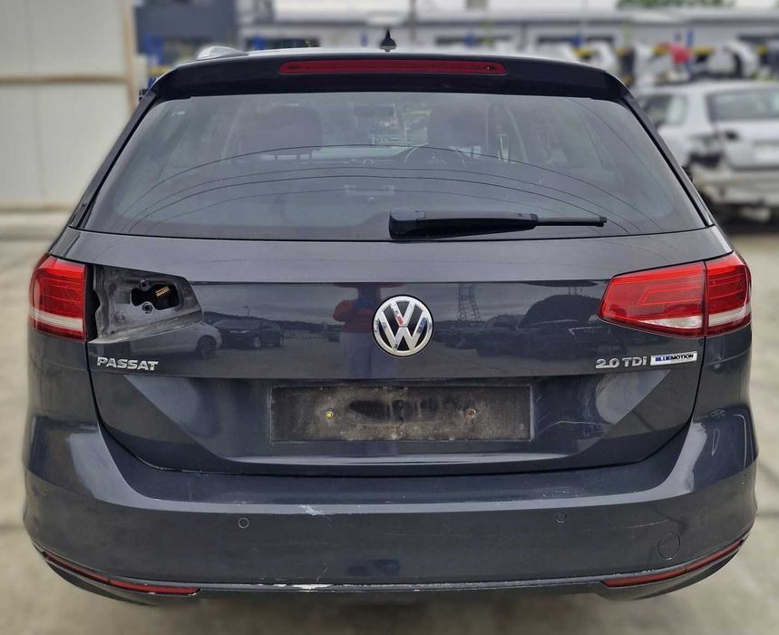 Dezmembrez VW Passat B8 break berlina 2.0D 2015 cod motor CRL 1.6D DCX