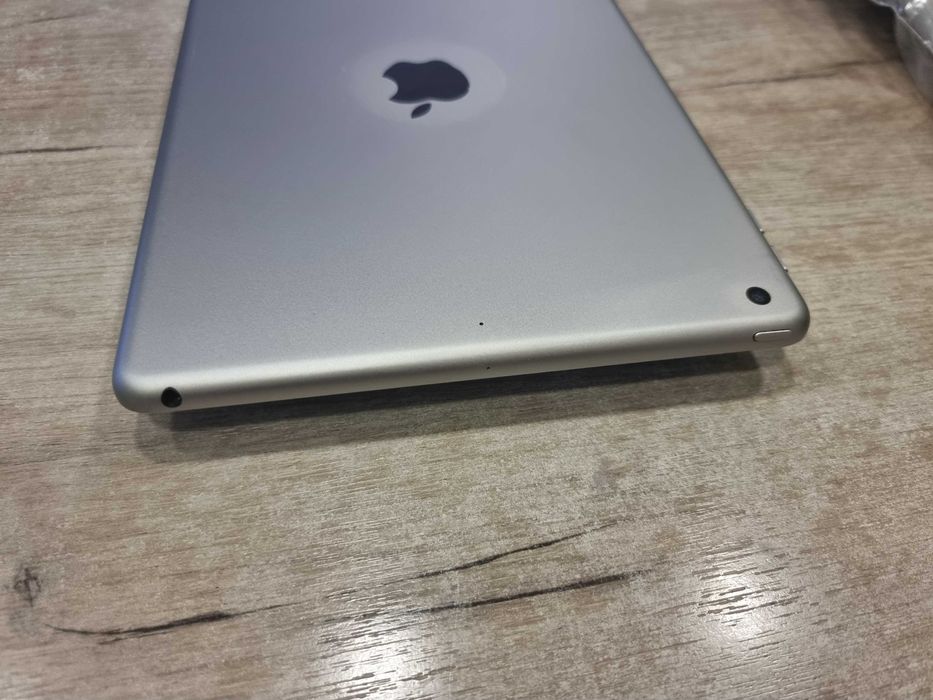 iPad 9.7 5th Gen