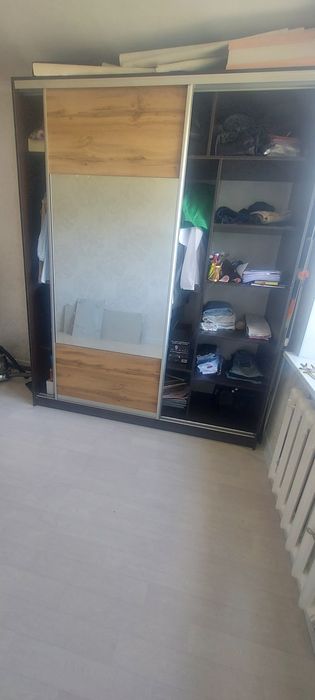 Шифоньер сатылады жагдаиы жаксы