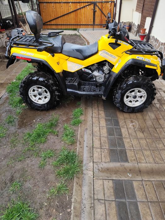 Can Am Outlander 800 xt max