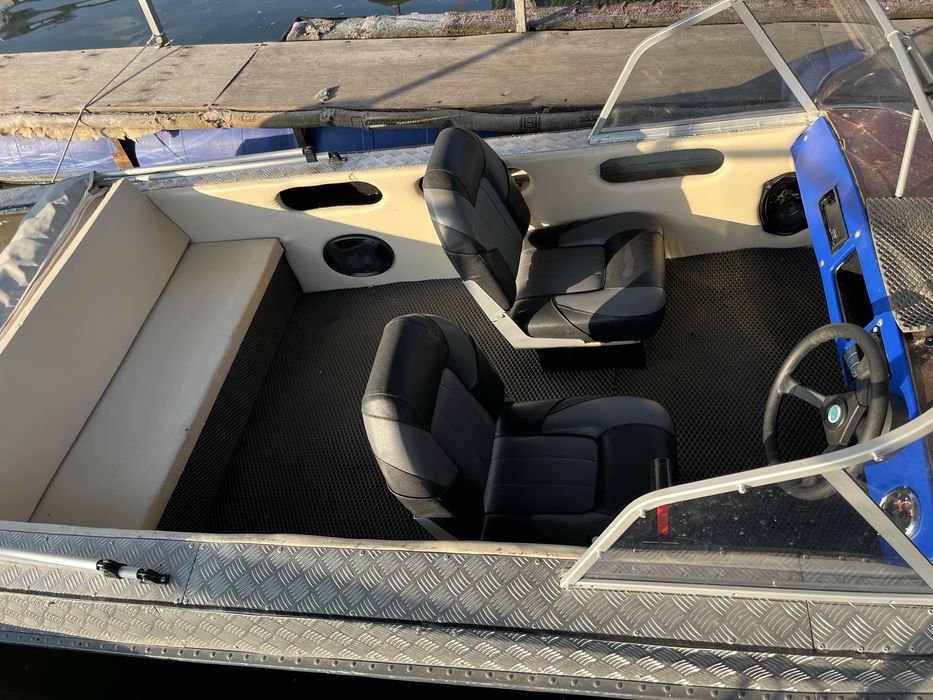 Продам лодку казанка 5м3
