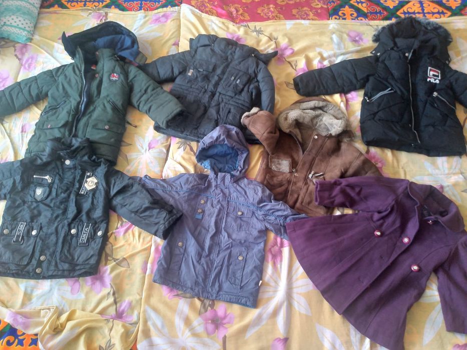 Тегин ,Отдам даром куртка 2-9жасқа ұлға