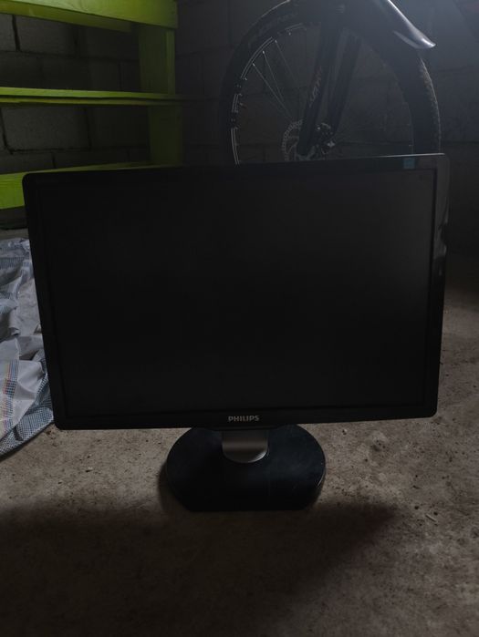 Продам монитор Philips
