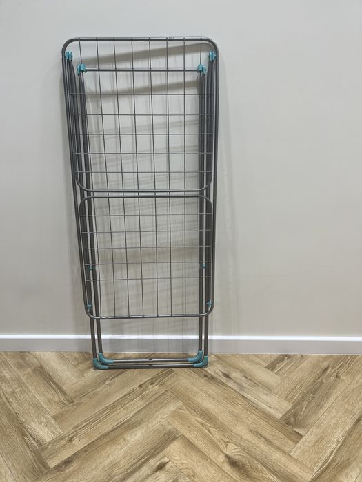 Продам сушилку для белья