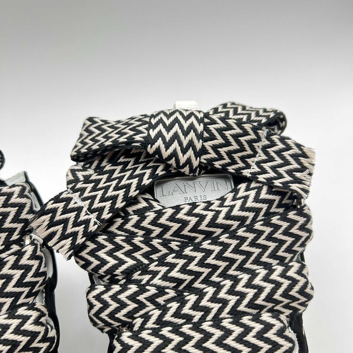 Lanvin Curb Black White