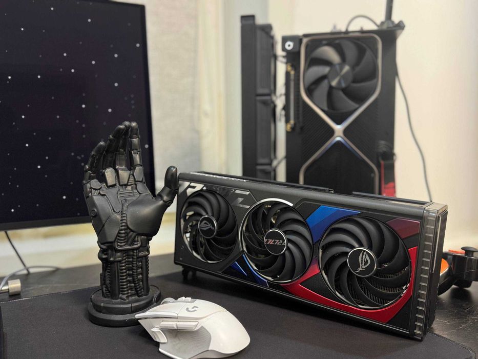 RTX 4070 TI Super Asus ROG STRIX
