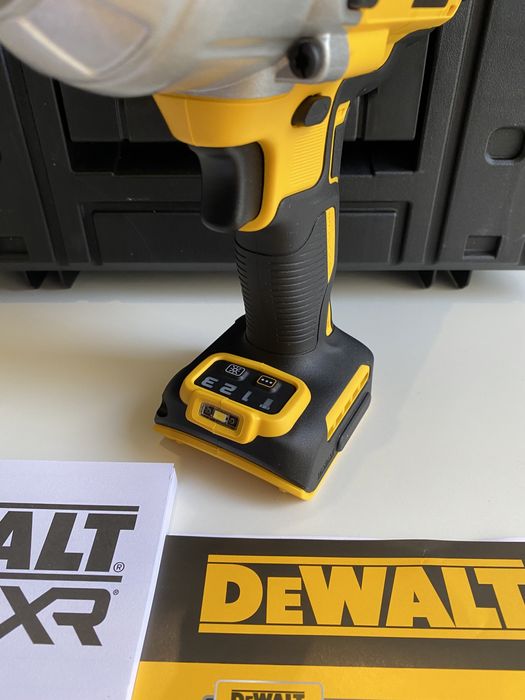 Акумулаторен Гайковерт DeWALT DCF900NT 18V 1898 Nm