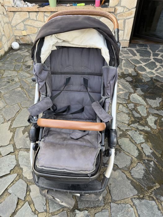 Mutsy Evo количка със зимен кош и седалка