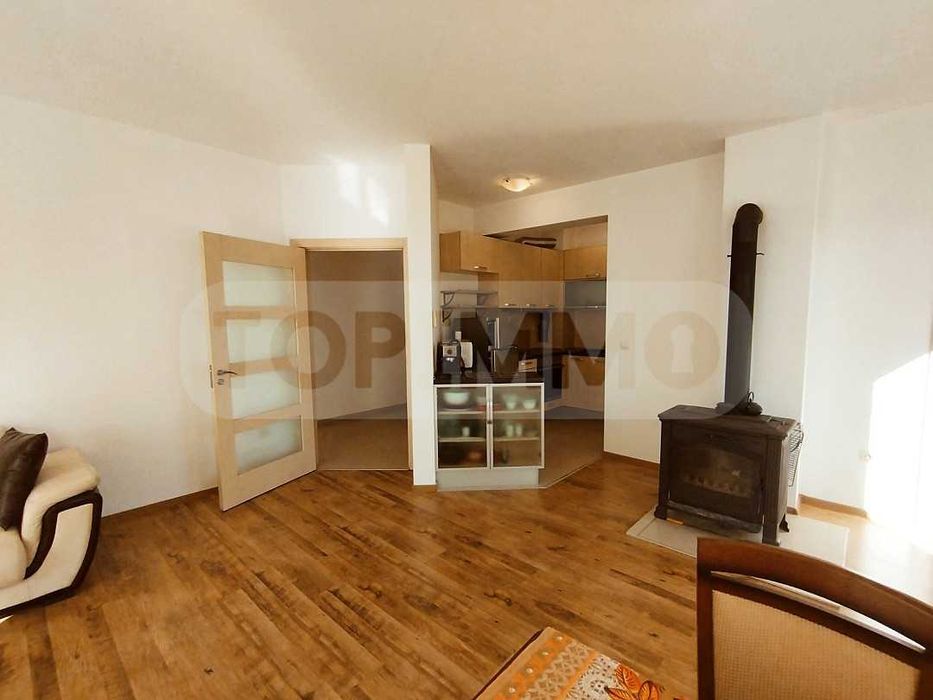 Дава се под наем Четиристаен апартамент в к.к. Св.Св. Константин и Елена - 125 кв.м за 1200 € - Снимка #2