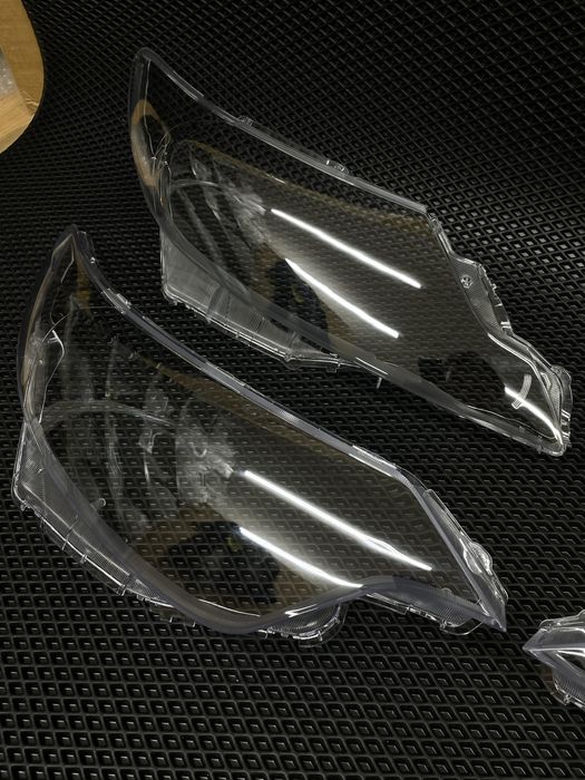 Стекла фар Тойота Естима