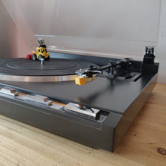 Pick up / picap/ JVC QL-F320-full automatic-