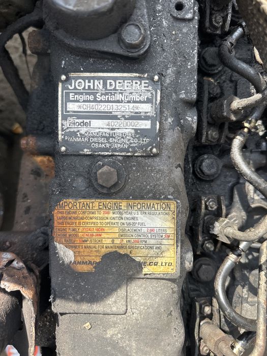 Motor yanmar 4TNE 88 john deere