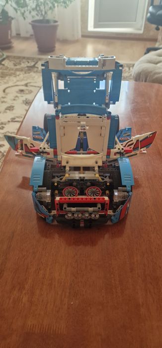 Продам Lego Technic СРОЧНО