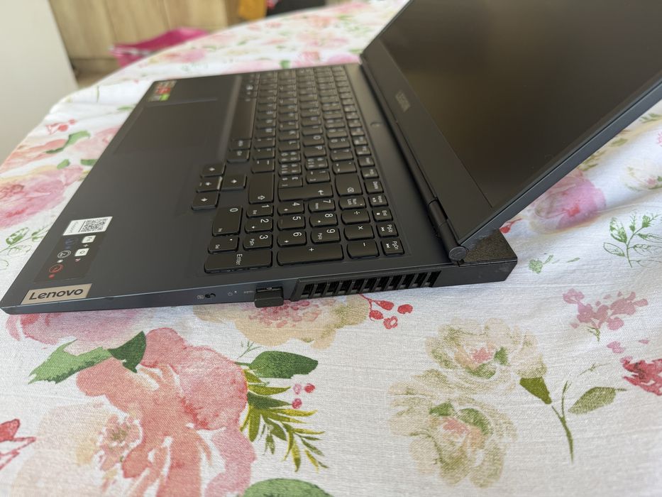 Laptop Gaming Lenovo Legion 5 15ACH6H