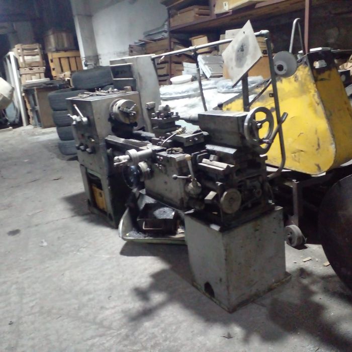 Токарный станок продам